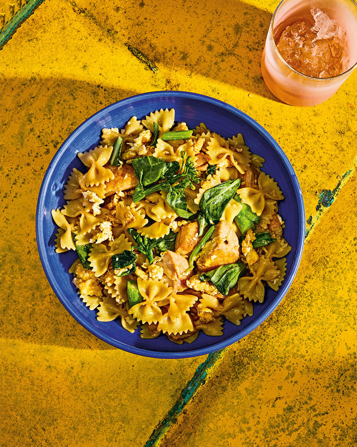 Pepper's “Bow-Thai” See Ew