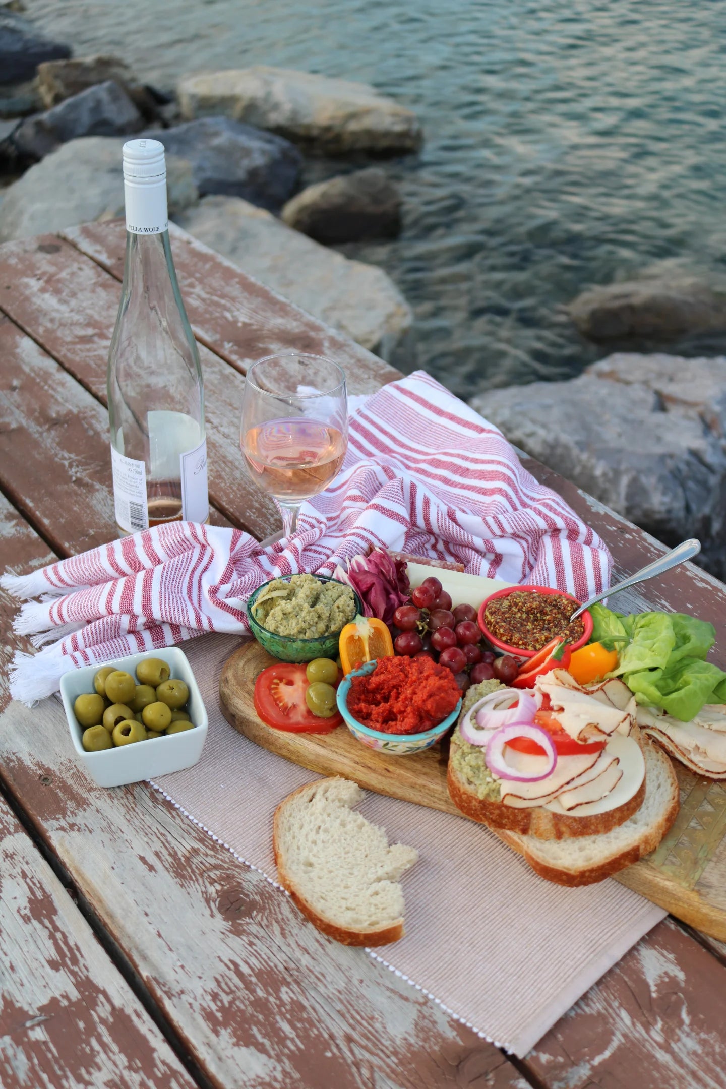 5 Ways to Zhuzh Up Your Picnic For Memorial Day Weekend