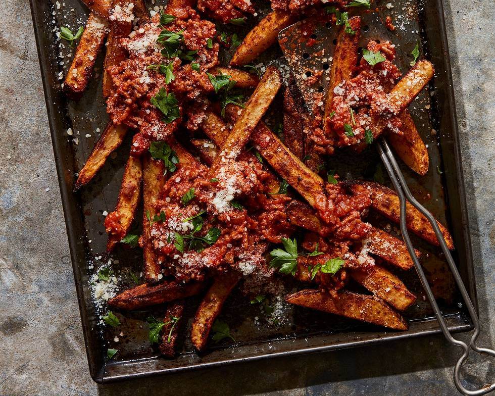 Quick, Thick Meat Sauce & Spicy Oven Fries
