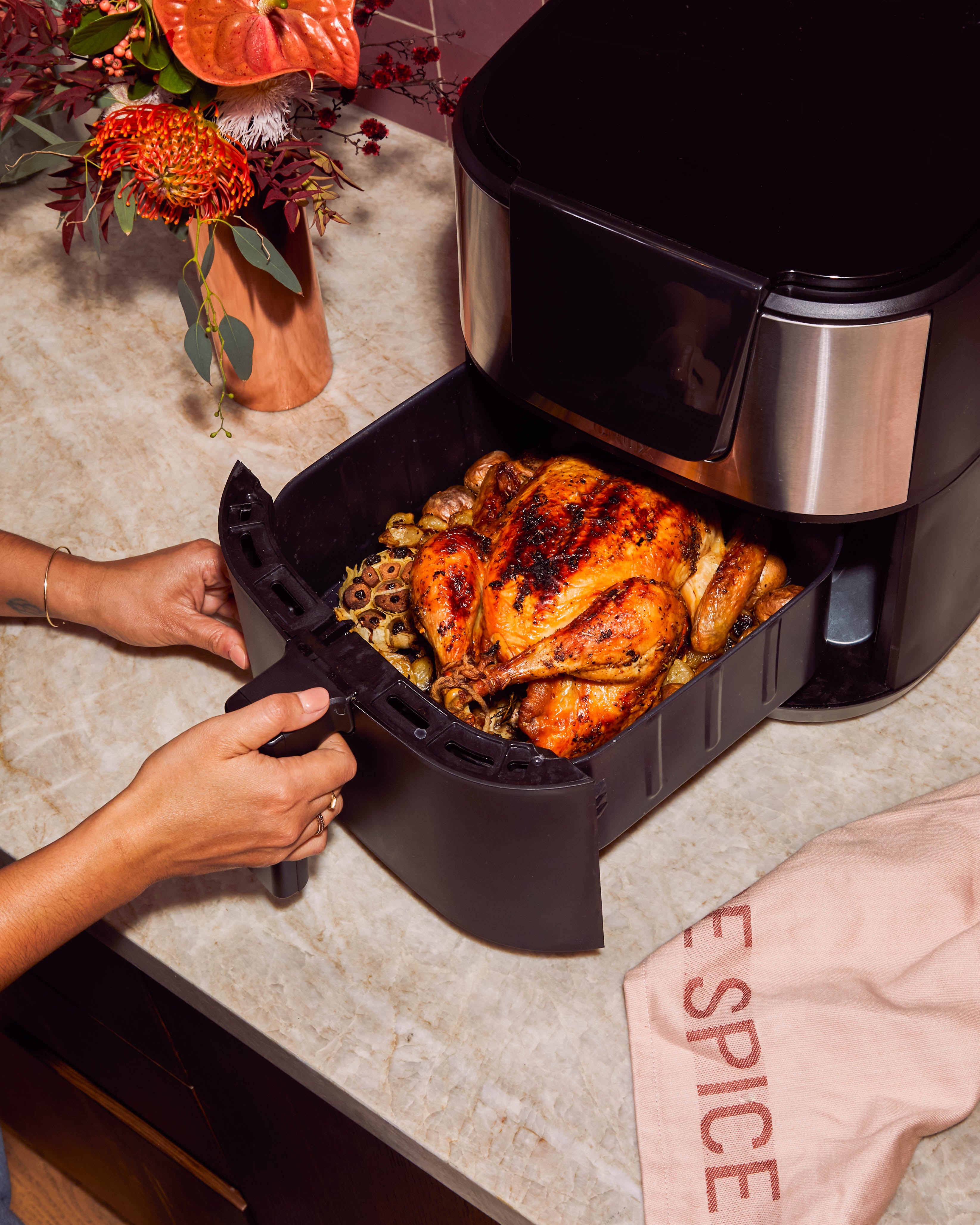 4 Air Fryer Shortcuts for Our Fave Thanksgiving Dishes