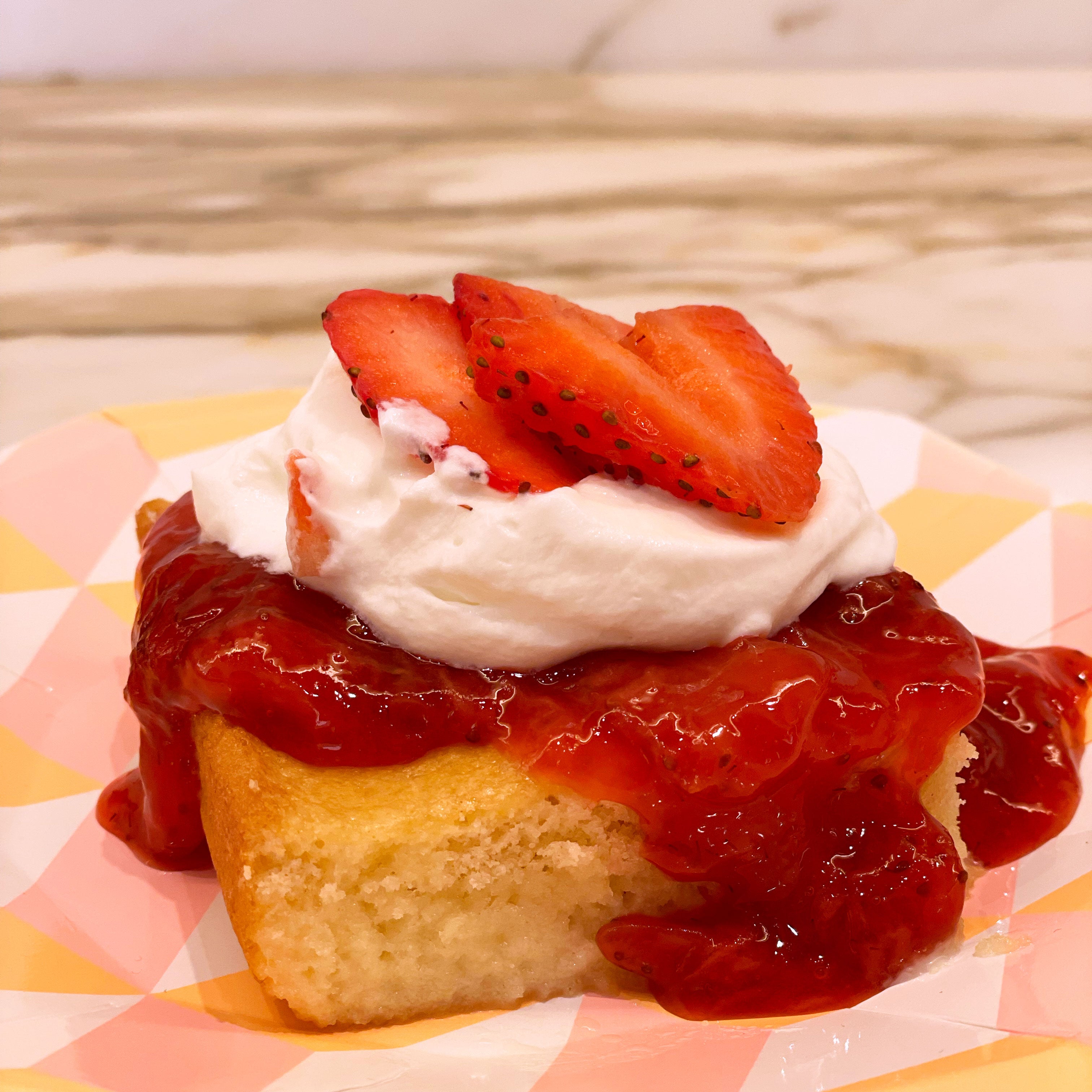 Tres Leches Strawberry Cakes